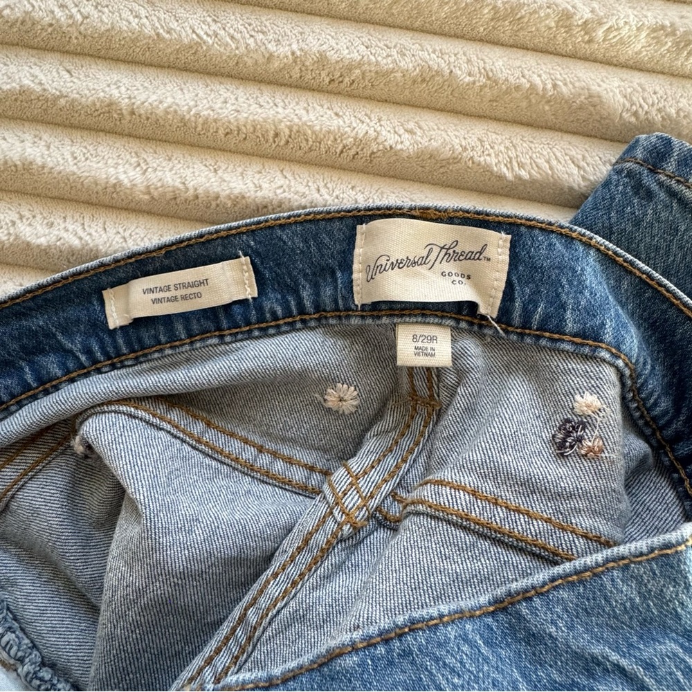 Women's Floral Embellished Blue Jeans - Picture 2 of 4